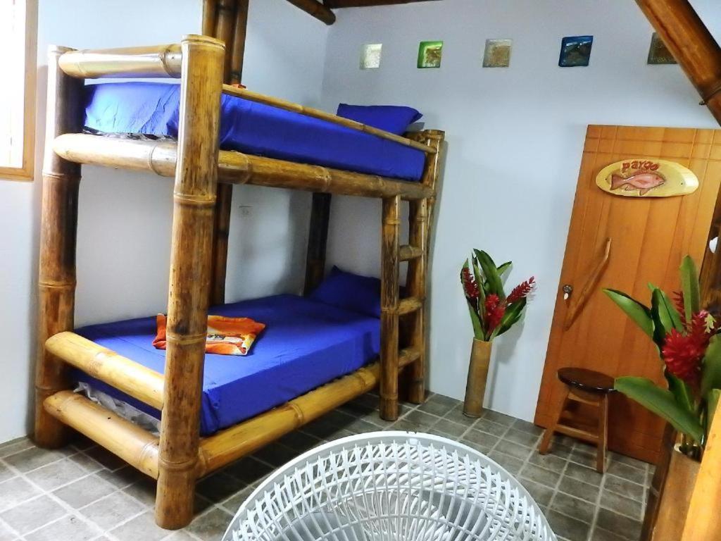 El Bochinche Hotel Mompiche Exterior photo